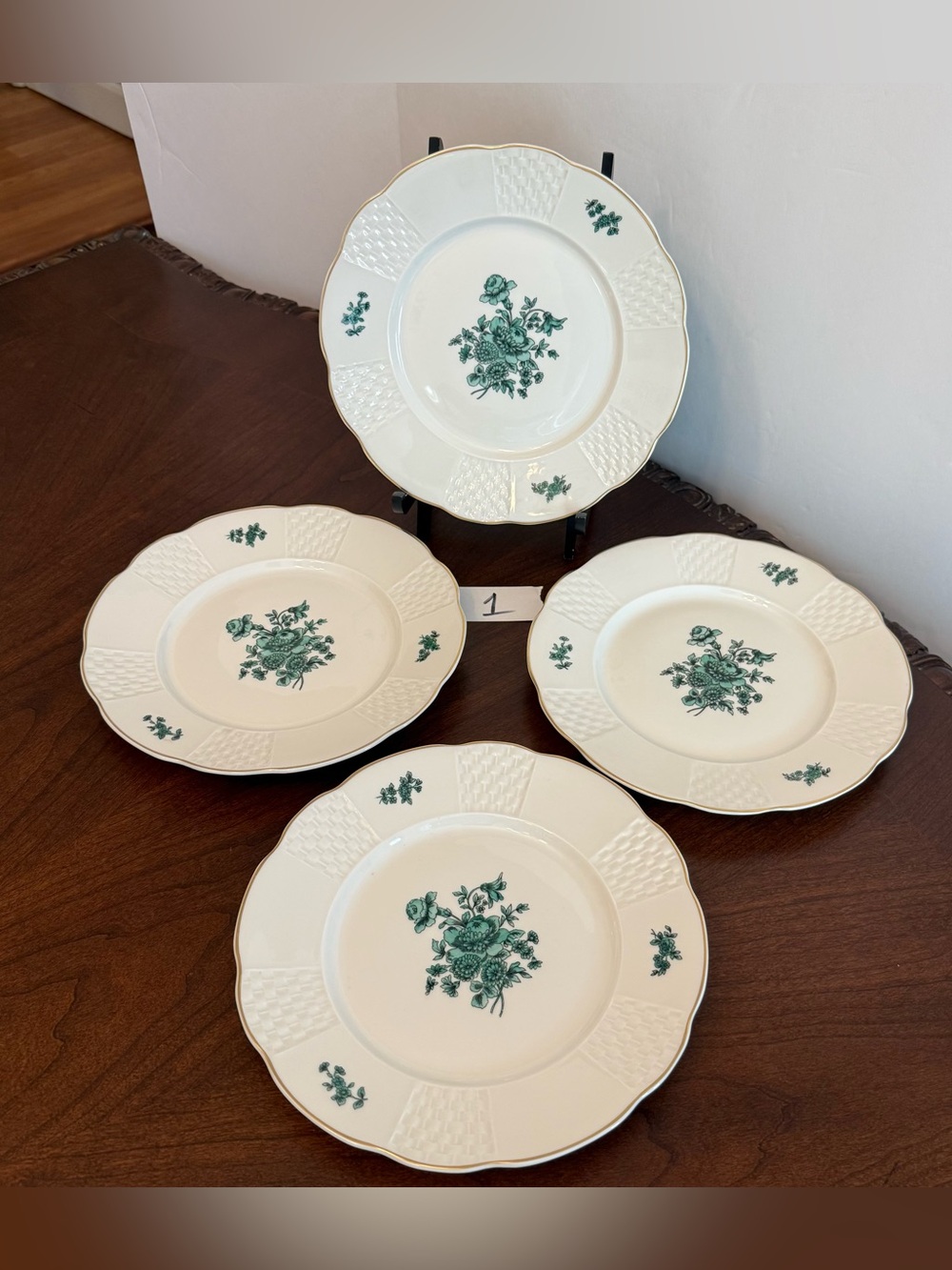 Set of 4 Vista Alegre Portugal Green Rose Salad Plates Flowers Basket Weave